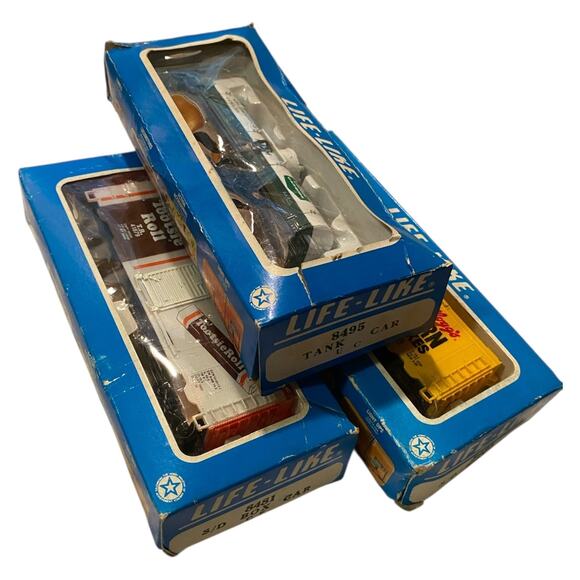 Life-Like HO Train Cars Tootsie Roll Corn Flakes Boxcars Union Carbide Tanker - Picture 5 of 15